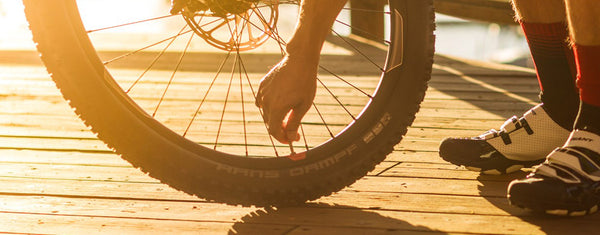 How to Fix a Punctured Tyre on the Go