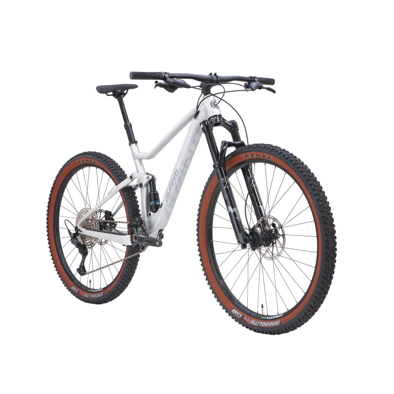 Avanti Hammer S1 2025