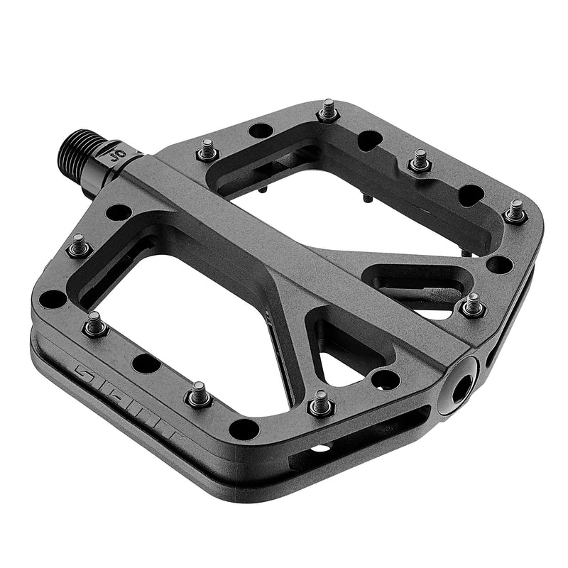 Giant Pinner Elite Pedals