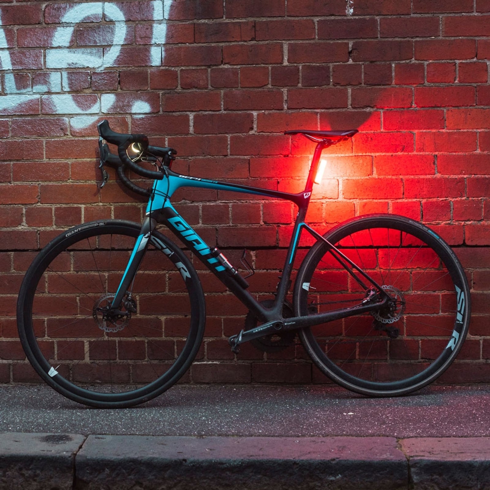 Knog Big Cobber Rear | Lights | Bicycle Superstore