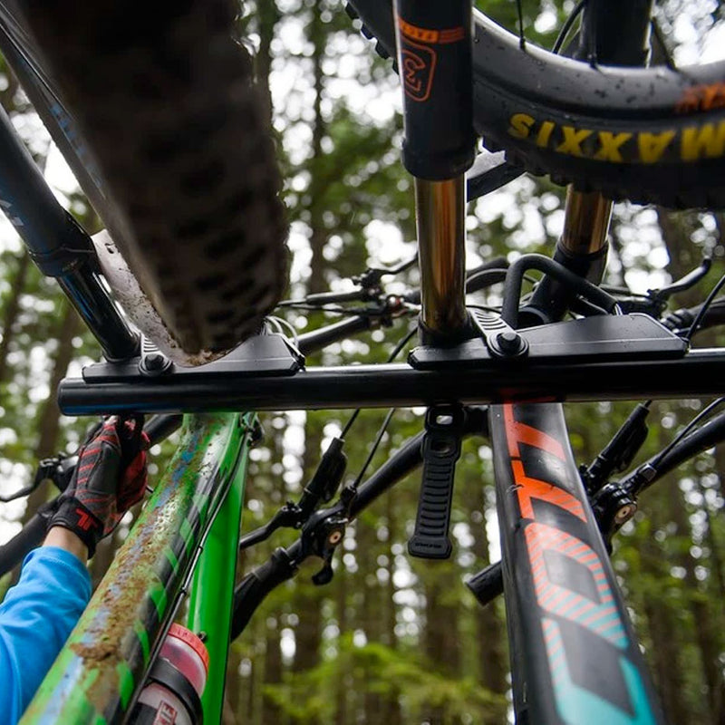 Yakima HangOver 6 Vertical Hanging Mountain Bike Rack